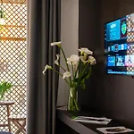 Contemporaneamente 147 - Modern&comfort 4*