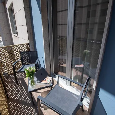 Contemporaneamente 147 - Modern & Comfort Affittacamere *